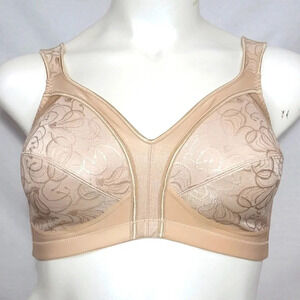 40C Exquisite Form 5100706 Wire Free Bra‎ Nude  New withOUT Tags